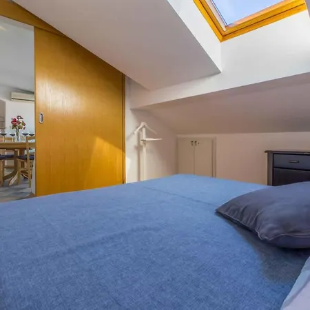 Apartment One-bedroom In Crikvenica Lxiii Dramalj