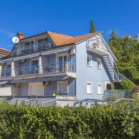 Apartment One-bedroom In Crikvenica Lxiii Dramalj